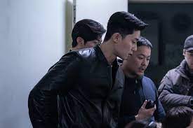 Park was born on december 16, 1988 in seoul as the oldest of three brothers. First Peek Teaser Of Park Seo Joon And Woo Do Hwan In The Divine Fury Eukybear Dramas