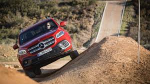Mercedes Benz Quickly Pulls The Plug On Its Slow Selling X Class Pickup In 2020 Pickup Trucks Vintage Pickup Trucks Pickup Truck Accessories