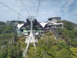 Mula beroperasi pada 25 februari 2005, ia sering menjadi tumpuan pelancong dalam dan luar negeri. Makan Jika Sedap Best Naik Kereta Kabel Langkawi Langkawi Skycab