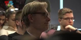 Anton Smrekar's Instagram, Twitter & Facebook