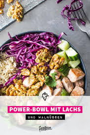 Power Bowl Mit Lachs Und Walnusskernen Foodboom Rezept In 2020 Rezepte Lebensmittel Essen Abendessen