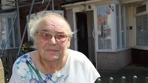 Diabetic gran 'without food or water for 9 hours' forcing her to escape  hospital