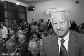 Later, he was the head of the foundation of former grom soldiers. Jestem Gen Petelicki Aktualne Wydarzenia Z Kraju I Zagranicy Wyborcza Pl