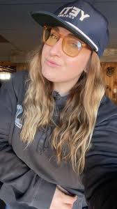 5 months clean from alcohol and crack. τυτ те YAGOT LOT