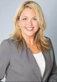 It is with profound sadness and heavy hearts that we share the passing of  longtime Chamber Board Member, Cara Higgins. For nearly two decades, Cara  dedicated herself wholeheartedly to our Chamber and