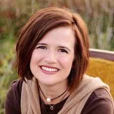 Courtney Bullard's Instagram, Twitter & Facebook