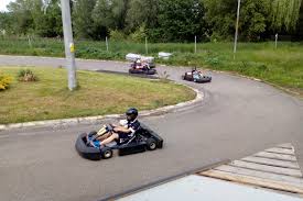 Naše motokáry sú v zmysle súčastného trendu, s dôrazom na ochranu životného prostredia a zdravia obyvateľstva, veľmi sofistikované s maximálnym dôrazom na bezpečnosť, s možnosťami voľby. Motokary Breclav Breclav Firmy Cz