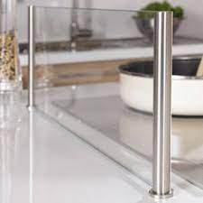 ecran anti projection en verre ilot cuisine plan de travail cuisine et meuble cuisine