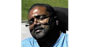 Barry Moore Obituary (1977