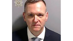 Special prosecutor withdraws from Trump election case after DA relationship  controversy