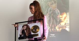 7 the overall difference in life expectancy at birth in the united states is about 7 years (i.e.72 for men vs. Eleni Foureira S Fuego Goes Gold In Spain Infe