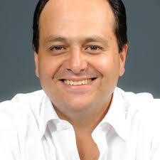 Christian Quiros (qmchristian@)