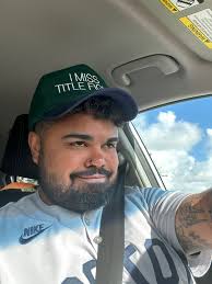 Christopher Putnam (@lemonpepperdaddy)