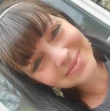 Lynn Glancy's Instagram, Twitter & Facebook