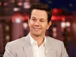 Mark wahlberg flashes his abs during his 'extra' appearance! Mark Wahlberg Reveals In Vivid Photo That He S Allergic To Almost Everything Vanity Fair
