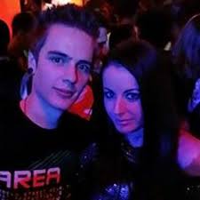 Stream Mike Leis 1 music