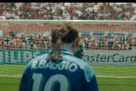 In fondo, è a questo che cerca di rispondere il film di. In Arrivo Il Film Su Roberto Baggio Girato In Trentino Il Trailer Gia Emoziona Cronaca Alto Adige