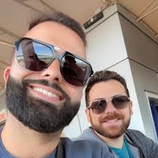 Sad scenes in Melbourne 💔 Novak Djokovic retires after dropping the  opening set, sending Alexander Zverev into his 1st #AusOpen final.