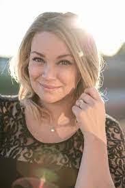 Kristy Simpson's Instagram, Twitter & Facebook