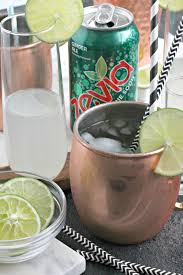 Low Carb Moscow Mule Casa De Crews Keto Cocktails Mule Recipe Diet Ginger Beer