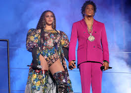 Get the latest and most updated news, videos, and photo galleries about beyoncé. Happy Birthday Jay Z Beyonce And Jay Z S Top Photos Together