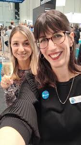 Julia Gros's Instagram, Twitter & Facebook