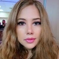 80+ perfiles de «Alba Moreira»