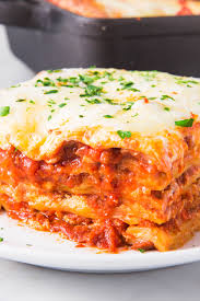 Made with just a handful of staple asian condiments, the ground beef can be switched with chicken, pork or even turkey. Best Beef Mince Recipes 34 Easy Mince Recipes