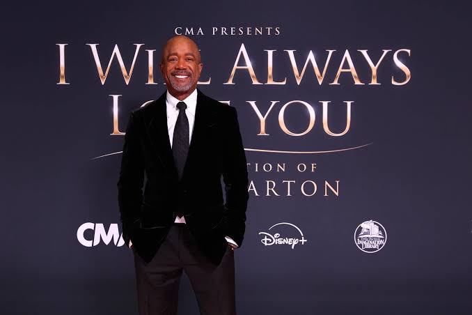 Darius Rucker on X: "What an honor to sing “Two Doors Down” in tribute to  Dolly. The stories shared about her kindness, love, compassion, and  generosity will stay with me forever. 📷 @