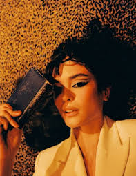 Courtney Eaton talking about Akilah 🩸🐝✨️ #yellowjacketsthebloodhive  #yellowjacketsthebloodhivegroup #YellowjacketsShowtime #Yellowjackets  #yellowjacketscharacters #yellowjacketscast #entertainment #courtneyeaton  #lottiematthews #akilah