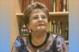 Dana Ries's Instagram, Twitter & Facebook