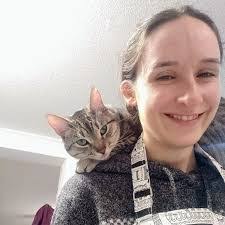 Carmen Holmes's Instagram, Twitter & Facebook