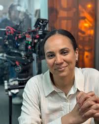 Fiona Cross Management (@fionacrossmanagement) • Instagram photos and videos