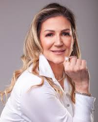 Flaviane Travi Squizzato (@draflavianesquizzato) • Instagram photos and  videos