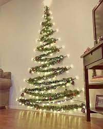Pin By Gissela Castillo On Albol Christmas Decorations Apartment Wall Christmas Tree Diy Christmas Light Decorations