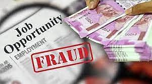 सरकारी नोकरीचे आमिष दाखवून महिलेची २४ लाखांची फसवणूक