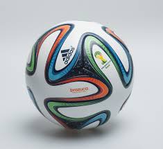 The 2014 fifa world cup was the 20th fifa world cup, the quadrennial world championship for men's national football teams organised by fifa.it took place in brazil from 12 june to 13 july 2014, after the country was awarded the hosting rights in 2007. Wm Ball Brazuca Wird Geschichte Schreiben Redaktion Osterreichisches Presseburo