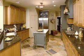Oak kitchen cabinets are popular in traditional kitchen designs. What To Do With Oak Cabinets Designed Oak Cabinets Honey Oak Cabinets Kitchen Flooring