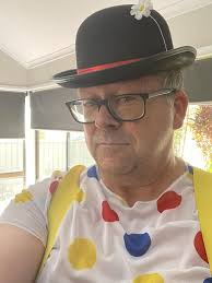 Shitbox Rally Autumn 2023 from Newcastle to Townsville set to take off from  Honeysuckle