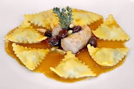 La ricetta tradizionale del coniglio alla ligure realizzata con slow cooker electrolux. Corso Di Cuoco Ravioli Di Coniglio Alla Ligure