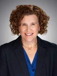 Erika Kaye's Instagram, Twitter & Facebook