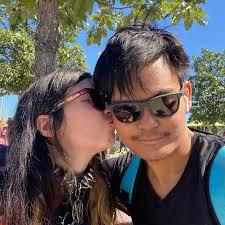 Katie In and Nicholas In's Wedding Website