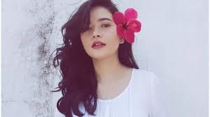  Actress Bela Padilla Embraces Liberated Tag Refuses To Be Slut Shamed Coconuts Manila