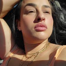 Alexandra Fuentes added a new photo.