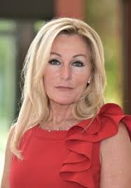 Cassandra Walrath's Instagram, Twitter & Facebook