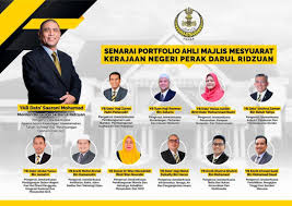 Siasatan awal suspek telah mengaku bekerja sebagai setiausaha politik kepada seorang yb menteri tetapi semakan dengan pihak pejabat menteri tersebut telah menafikannya. Menteri Besar Perak Umum Portfolio Exco Mykmu Net