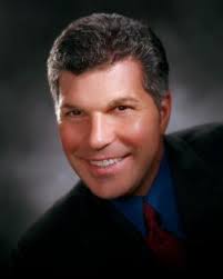 Talk Like TED: The 9 Public Speaking Secrets of the World's Top Minds :  Gallo, Carmine: Amazon.de: Books