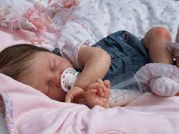 Reborn Dolls Look Like A Realistic Real Life Baby Doll As Purity Of New Born Babies At New Beginning Real Life Baby Dolls Realistic Baby Dolls Real Baby Dolls