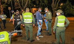 En ese contexto, se encuentra totalmente vigente el toque de queda para el territorio nacional. Sigue El Toque De Queda Sin La Ley Seca Diario Occidente