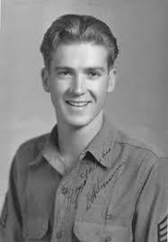 Darwin Simmons's Instagram, Twitter & Facebook